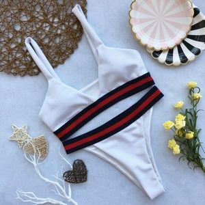 Aurelle Paris bikini